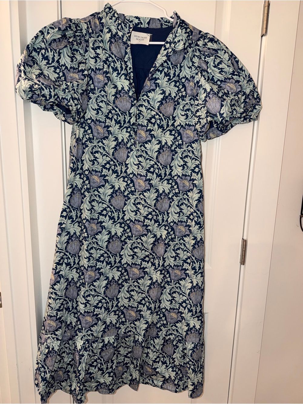 Hyacinth House Dresses | Multi Blue Leafy Floral Mimi Midi Dress - Picture 2 of 8